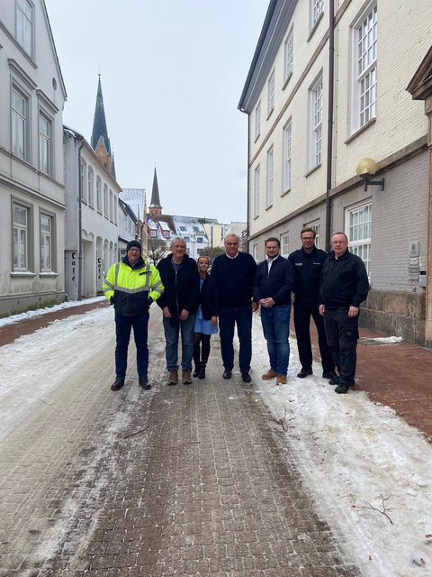 Teil des Lagestabs Hochwasser- und Schneevorhersage im Januar 2026 - Arne Kähler, Jürgen Augustin, Karen Suhling, Stephan Dose, Jonas Kähler, Erik von Lanken und Sönke Schlossmacher Teil des Lagestabs Hochwasser- und Schneevorhersage im Januar 2026 - Arne Kähler, Jürgen Augustin, Karen Suhling, Stephan Dose, Jonas Kähler, Erik von Lanken und Sönke Schlossmacher